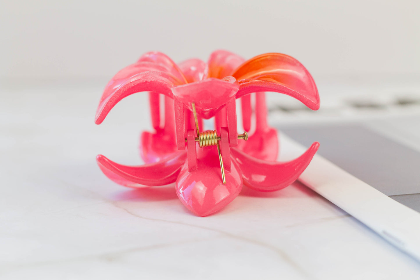 Hawaiian Flower Hair Claw Clip