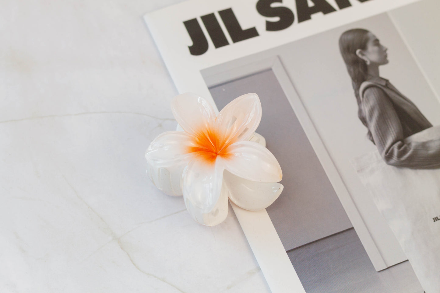 Hawaiian Flower Hair Claw Clip