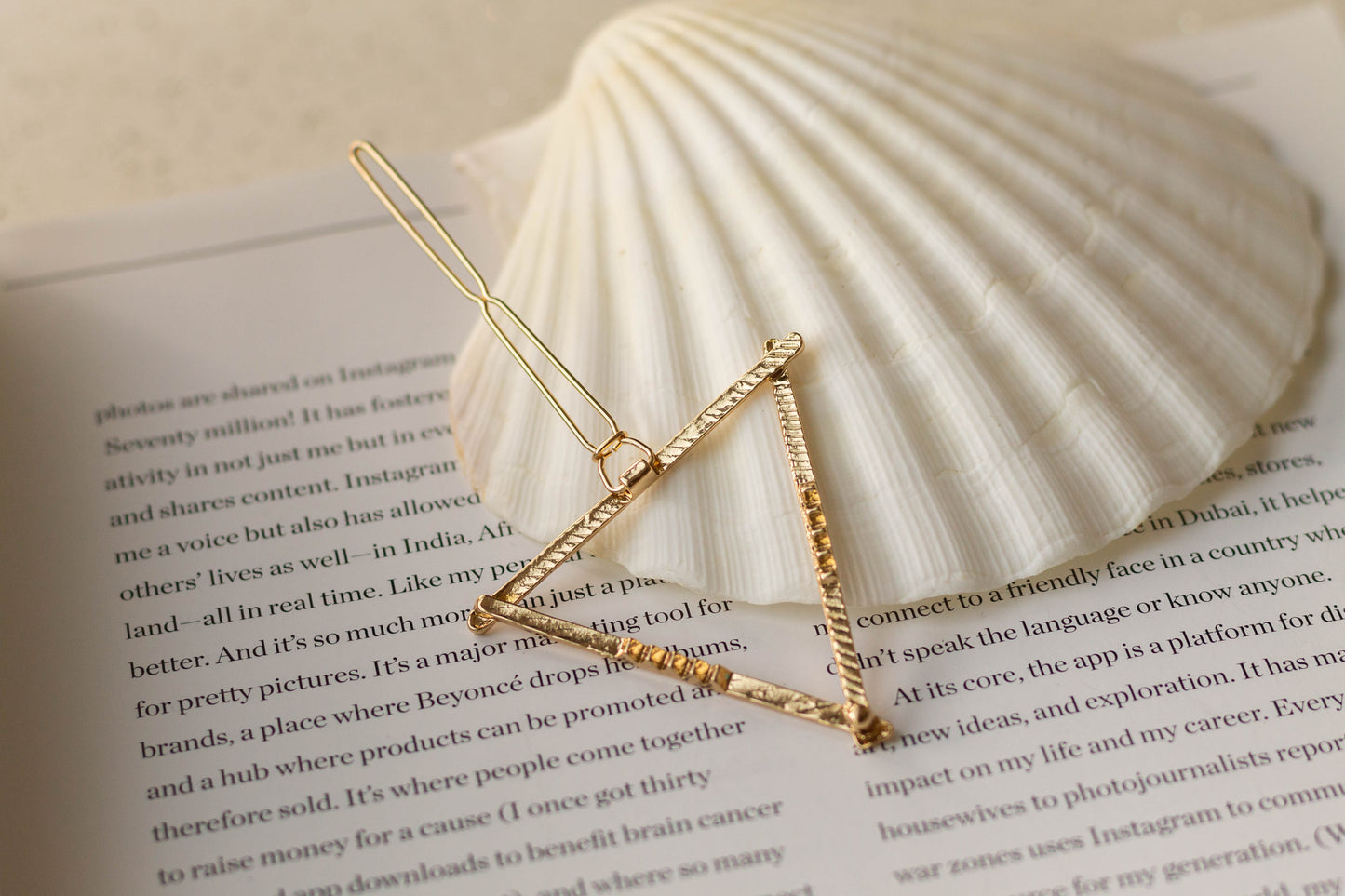 Metal Triangle Hair Pin