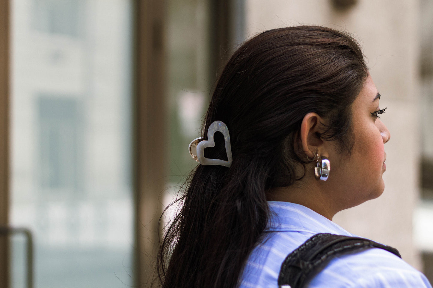 White Acetate Heart Hair Claw