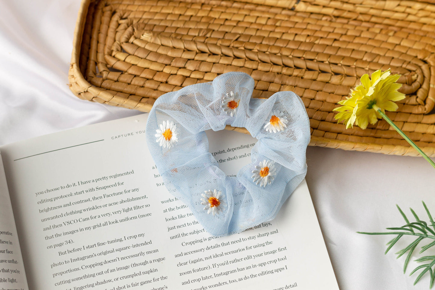 Embroidered Tulle Daisy Scrunchies