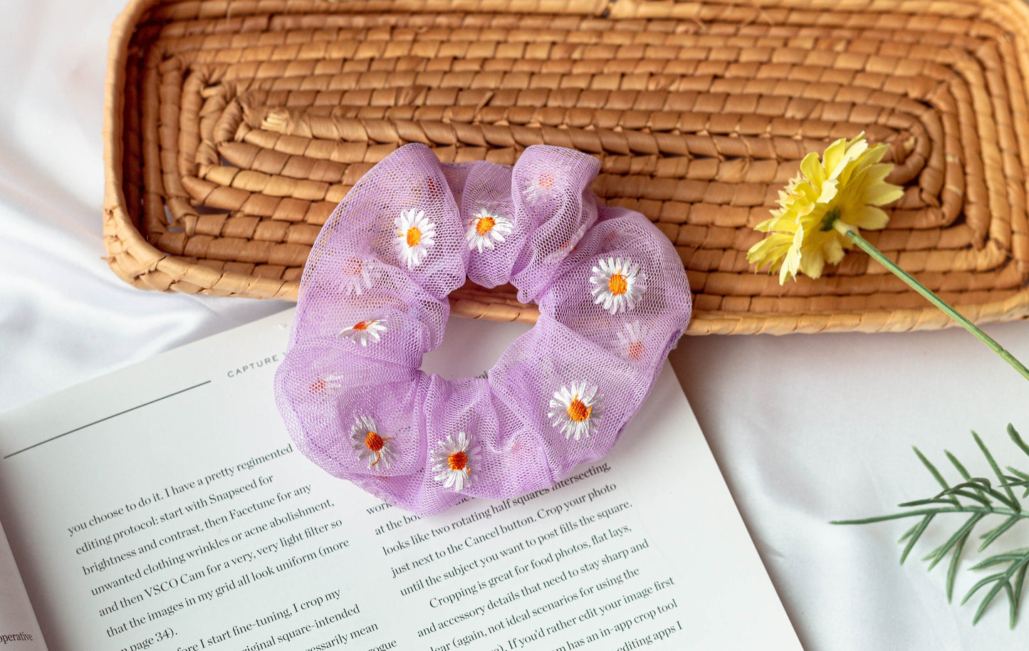 Embroidered Tulle Daisy Scrunchies