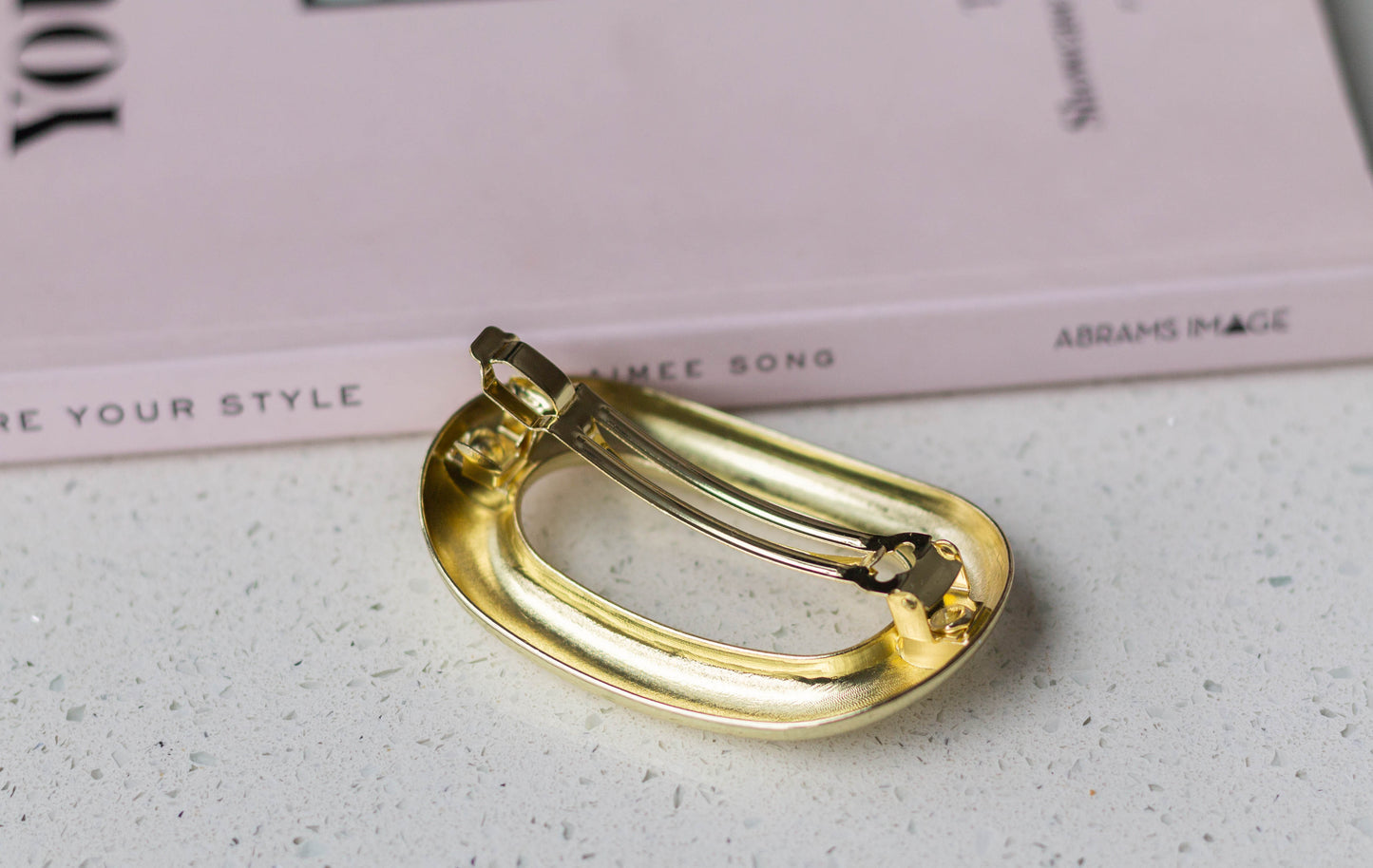 Retro Metal Oval Barrette