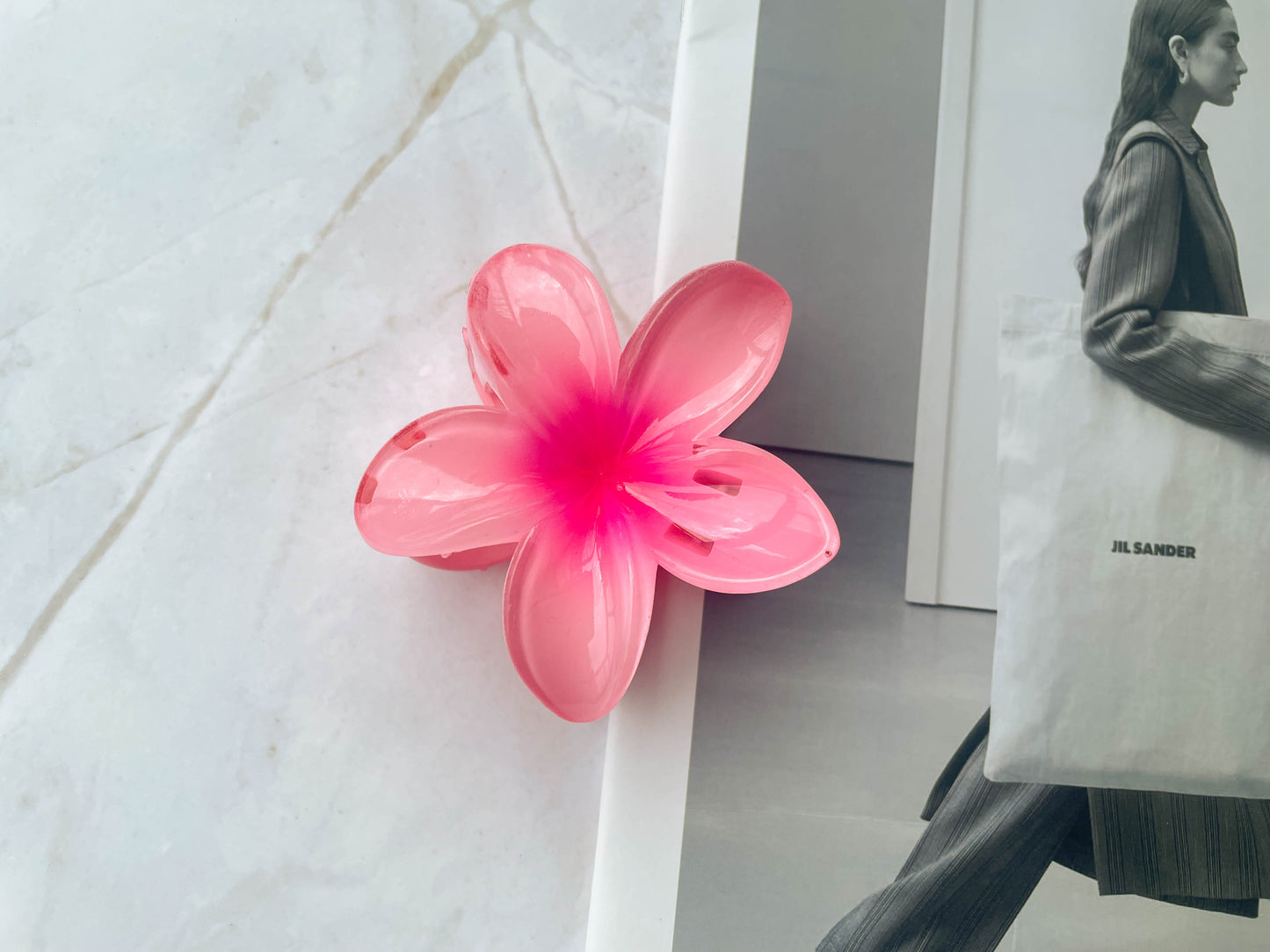 Hawaiian Flower Hair Claw Clip
