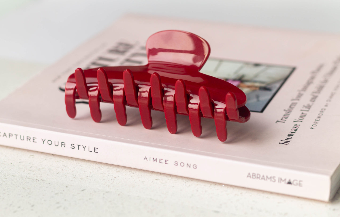 Cherry Red Hair Claw