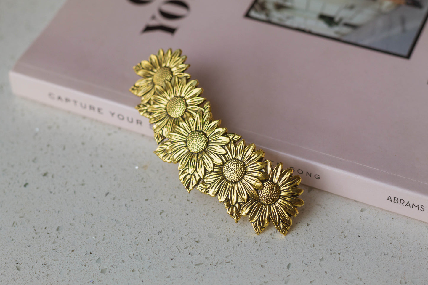 Vintage Daisy Barrette