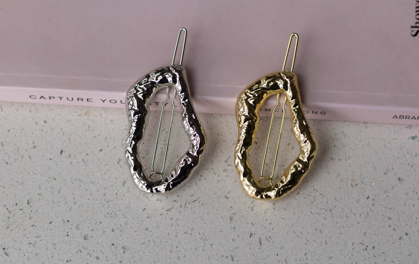 Irregular Metal Oval Hair Pin