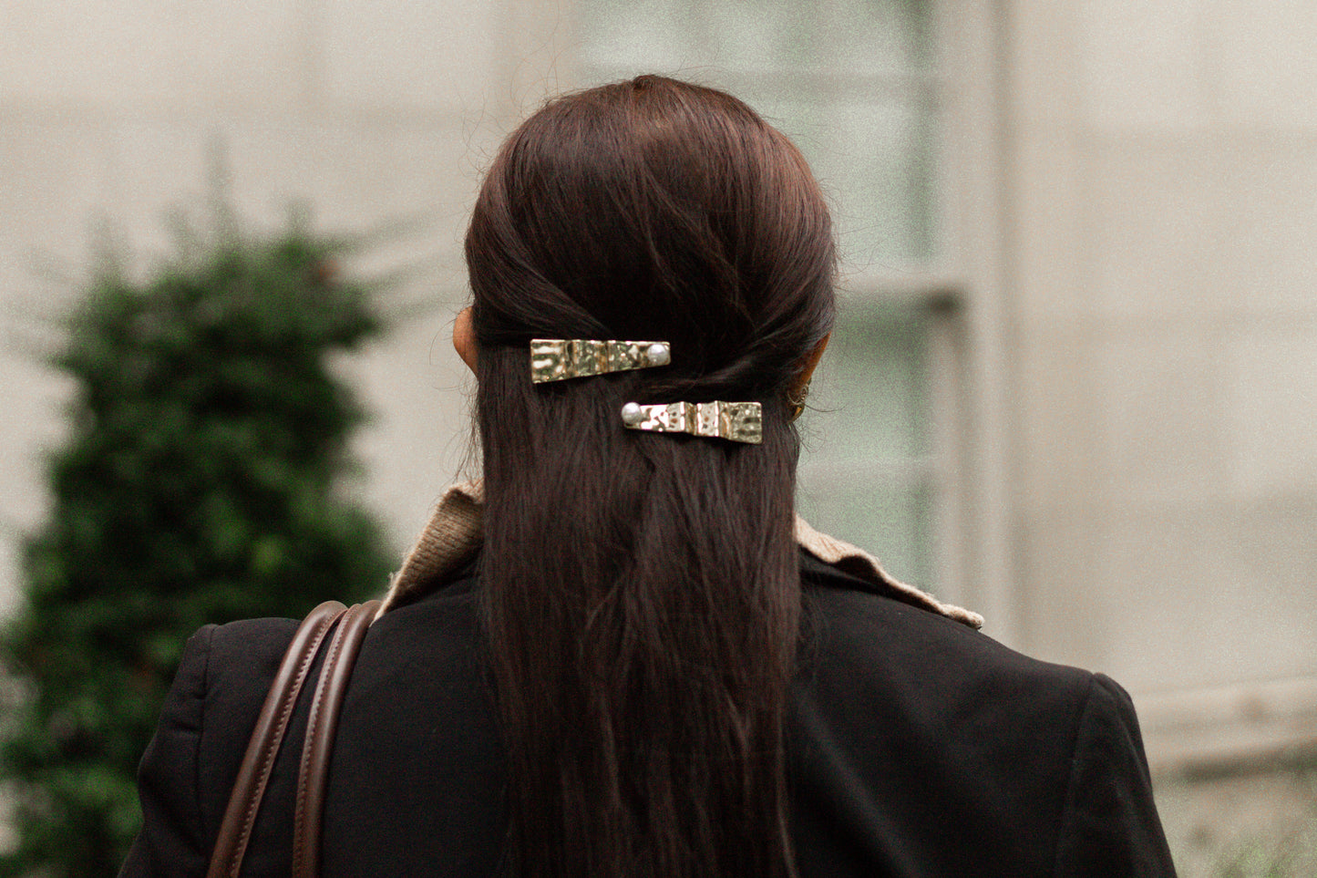 2 pc Gold Dented Hair Clip with Pearl Detail