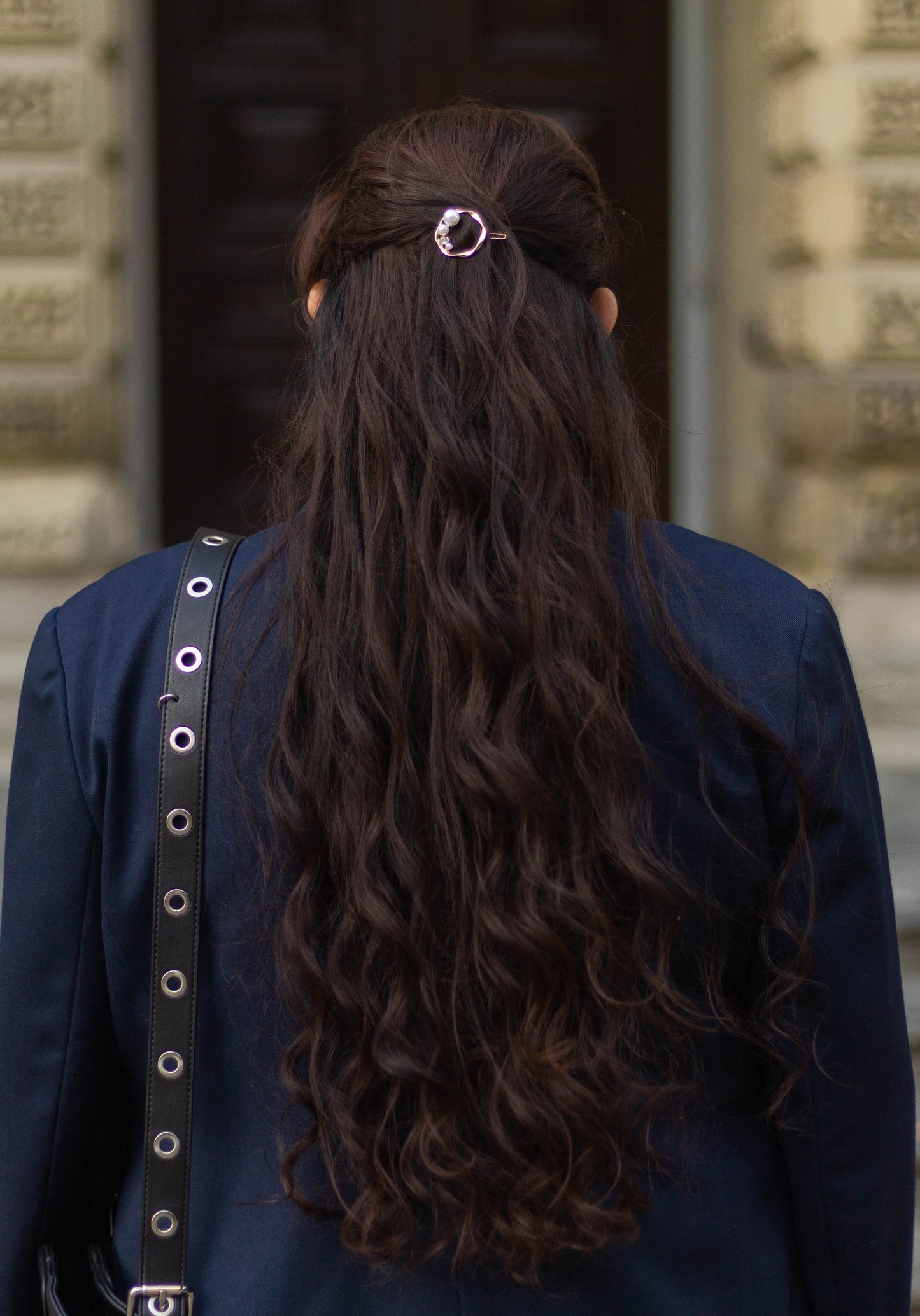 Mini Pearl Gem Circle Hairpin